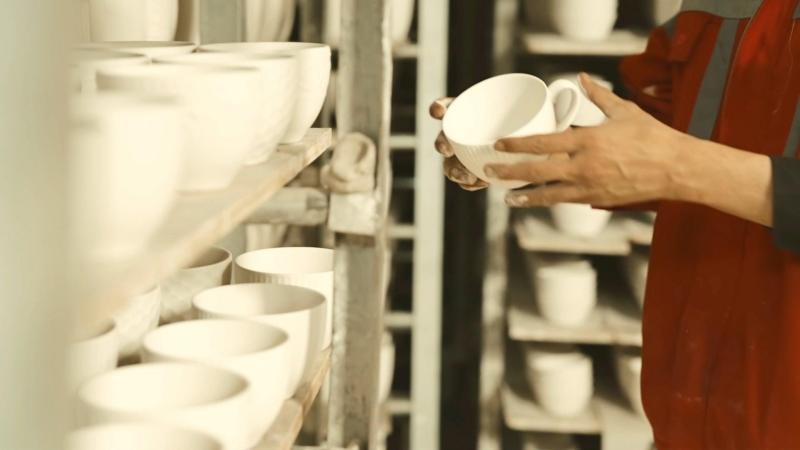 FDA Compliant Ceramic Mugs FDA-compliant ceramic mugs manufactured in a professional factory environment
